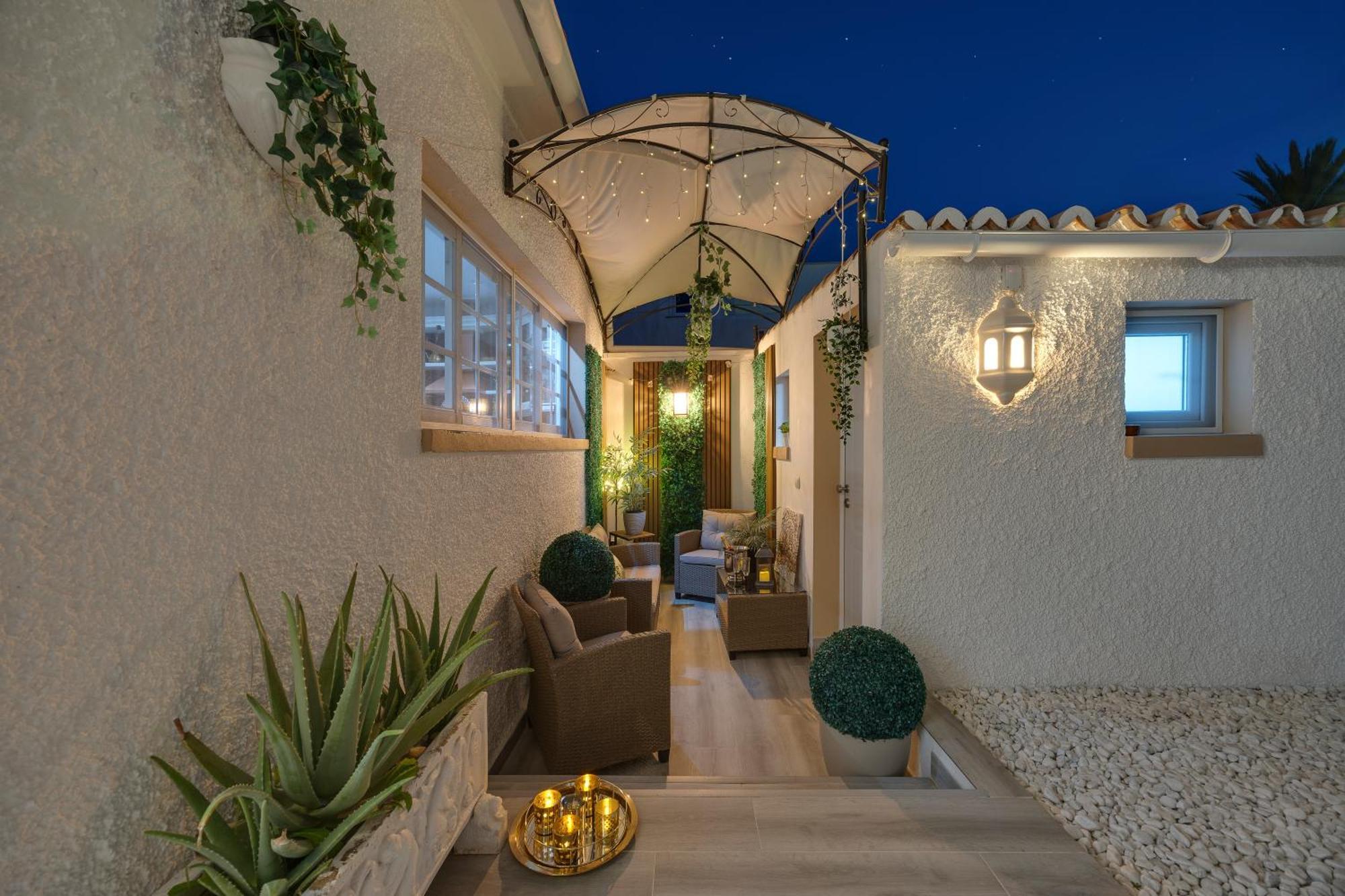 Villa Casacara Marbella Beachside Costabella -Spain Exterior photo